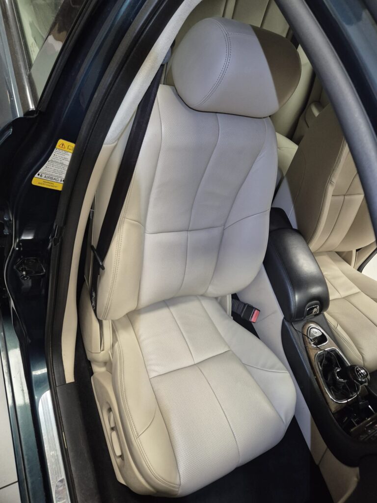 Jaguar S-Type - case study